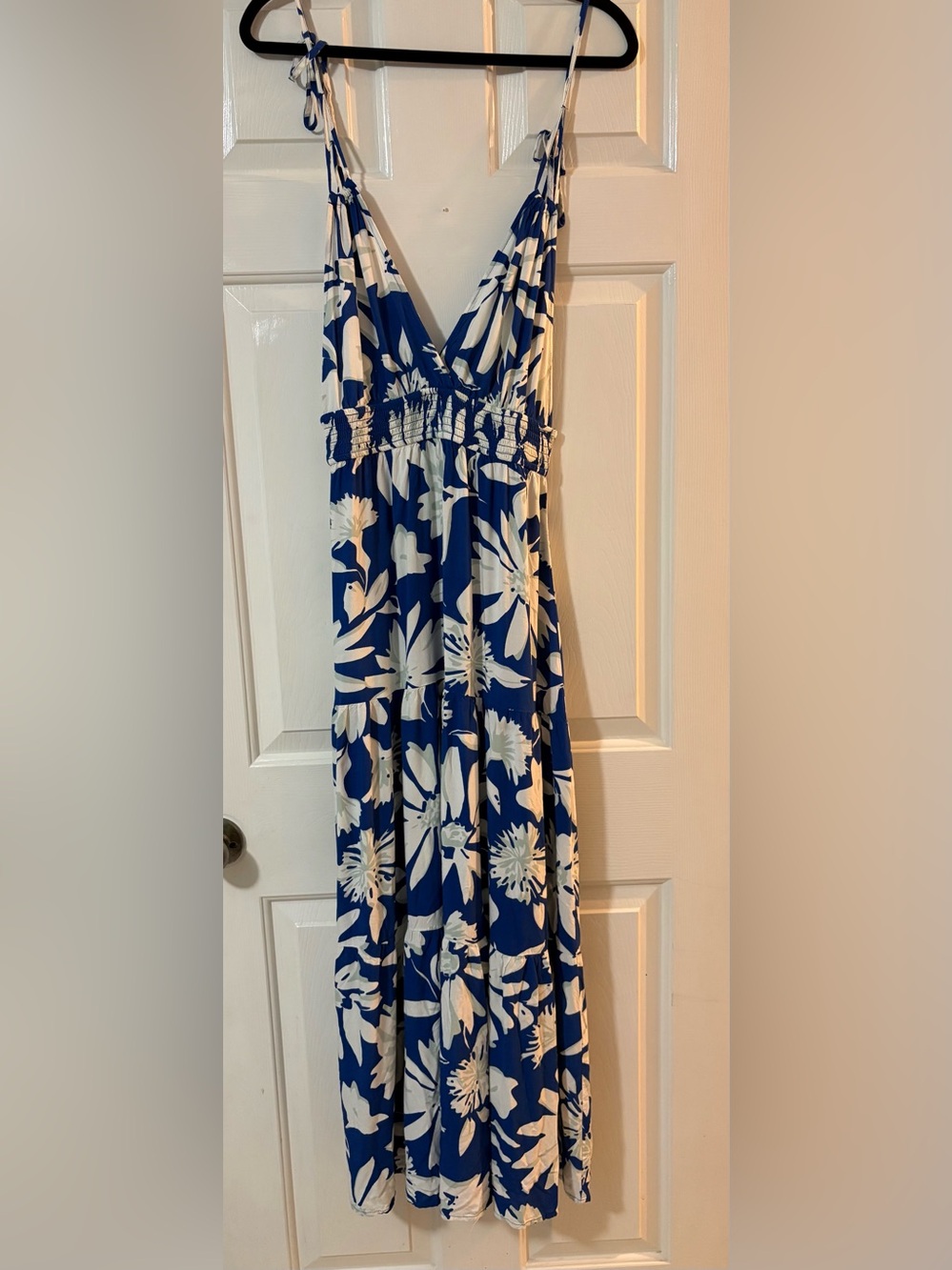 PATRONS OF PEACE blue & white floral Thalia Open Back Maxi Sun Dress size small